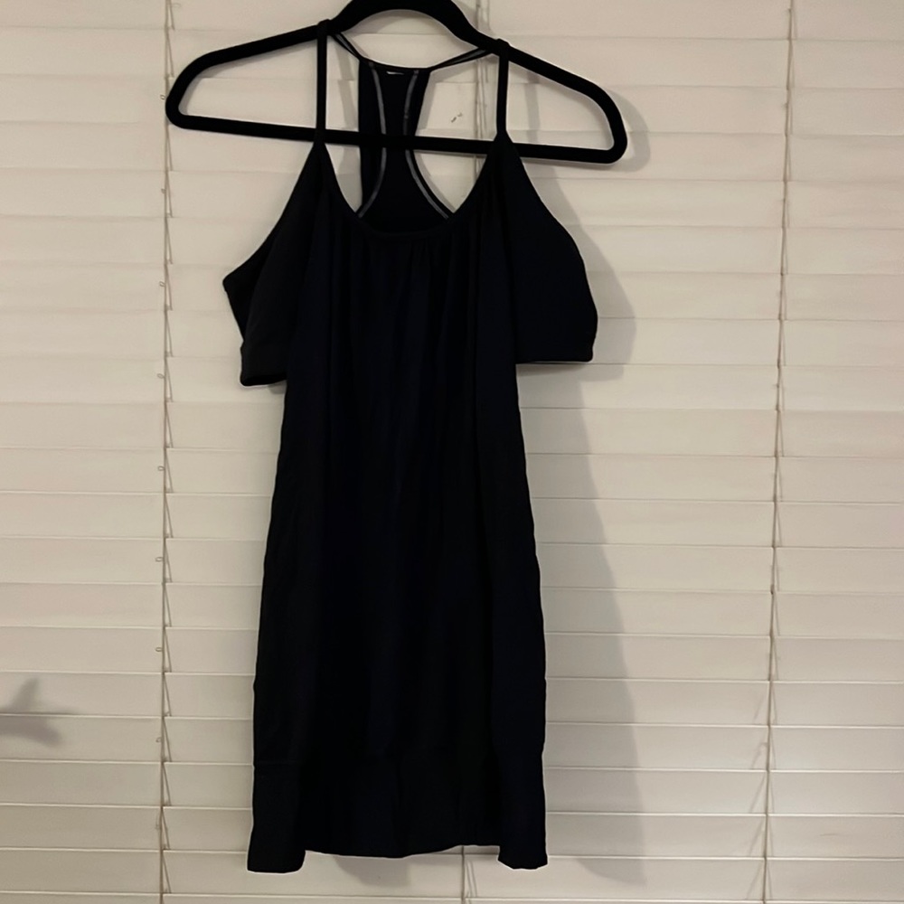 Lululemon tank built in bra